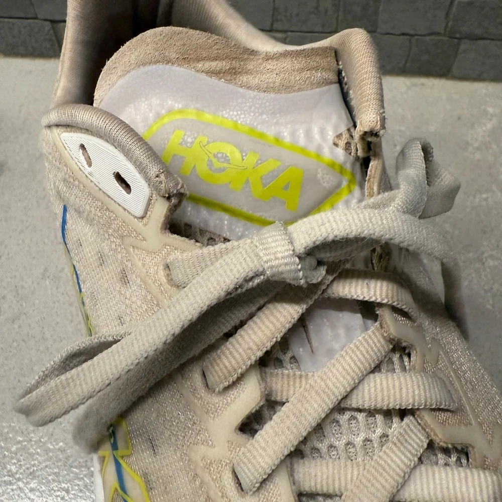 Hoka One One Mach 6 Men's Athletic Shoes - Picture 10 of 11